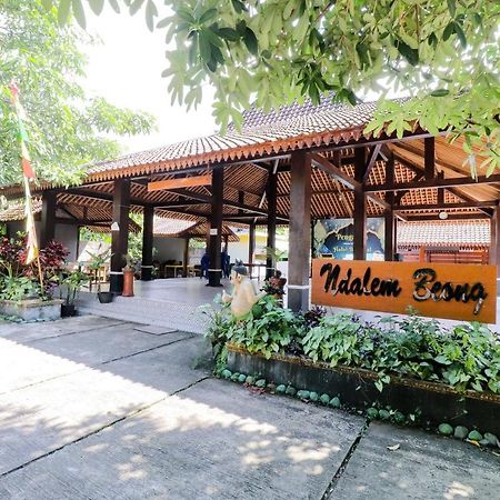Omah Rohadi Syariah By Ndalem Beong Hotel Magelang Eksteriør billede