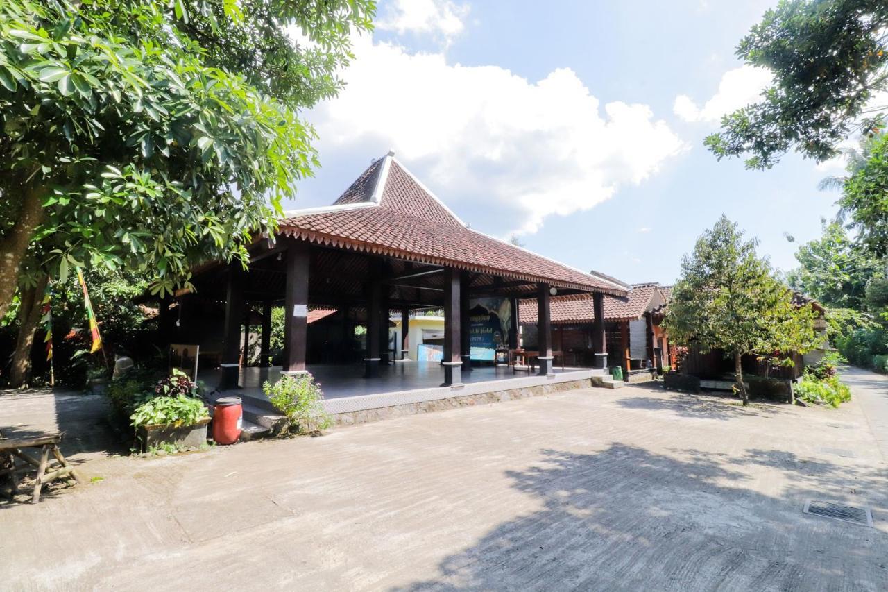 Omah Rohadi Syariah By Ndalem Beong Hotel Magelang Eksteriør billede