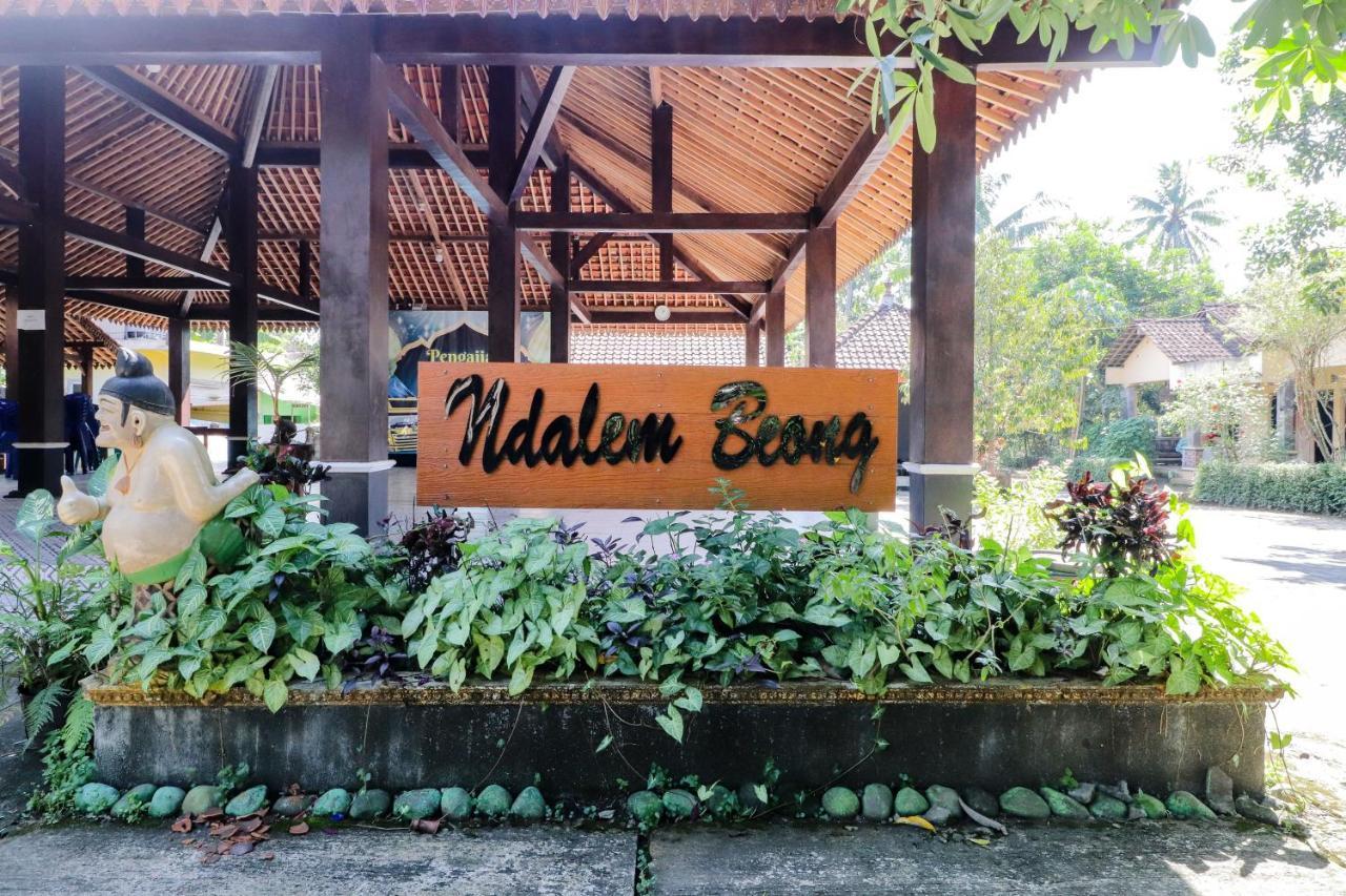 Omah Rohadi Syariah By Ndalem Beong Hotel Magelang Eksteriør billede