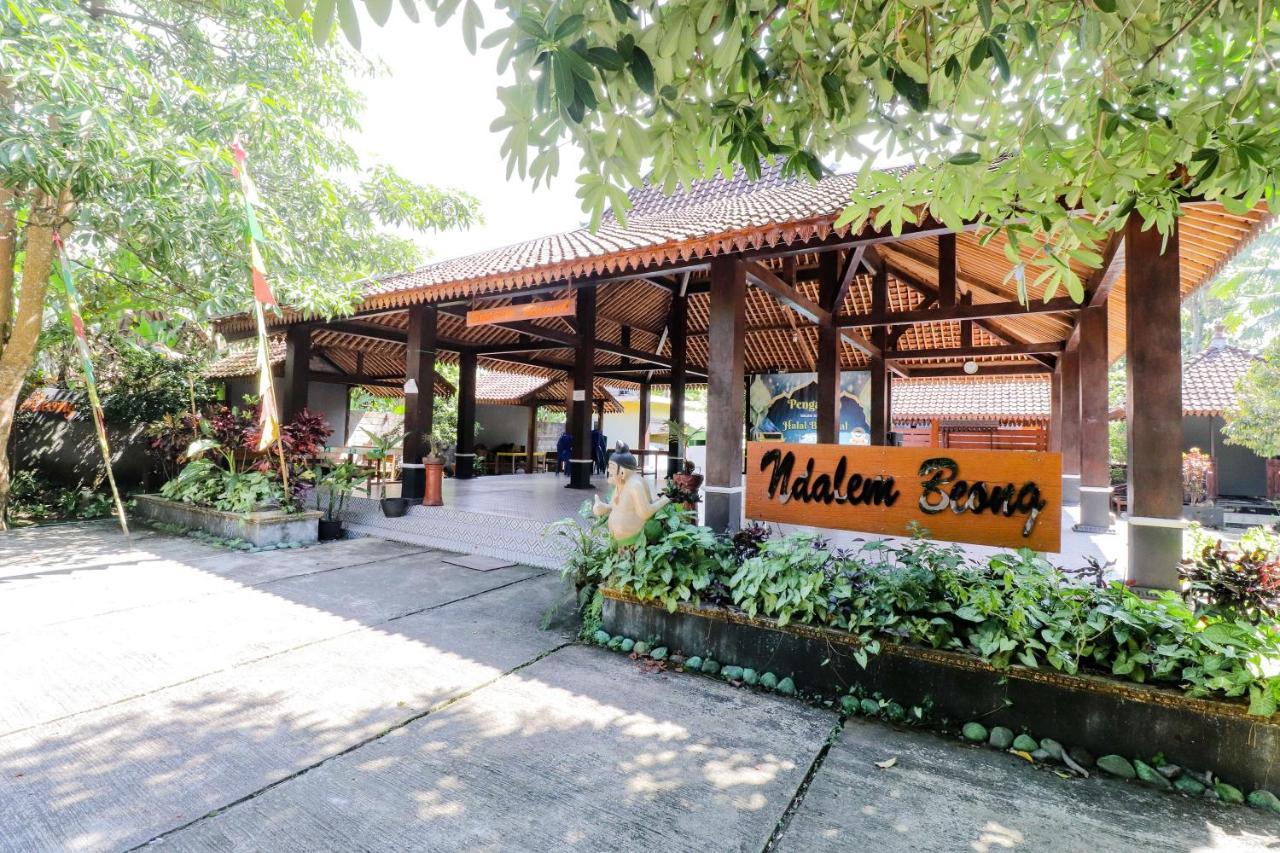 Omah Rohadi Syariah By Ndalem Beong Hotel Magelang Eksteriør billede