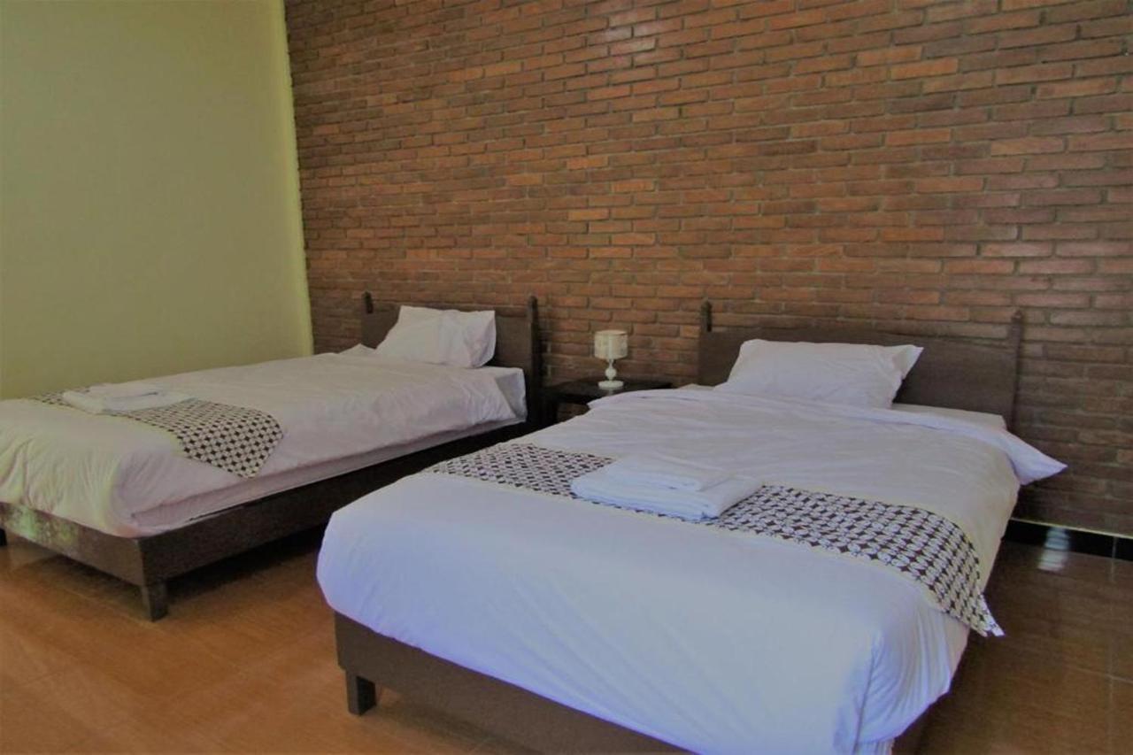 Omah Rohadi Syariah By Ndalem Beong Hotel Magelang Eksteriør billede